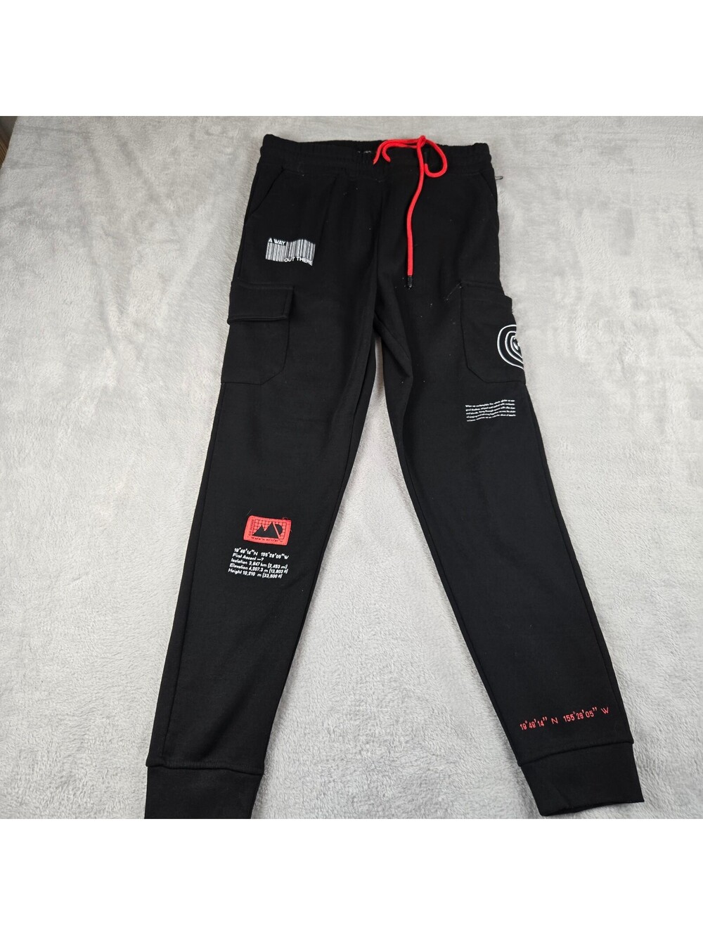 Brooklyn Xpress The Jogger Men's Medium Black Cargo Jogger Pants Red Drawstring
